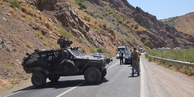 Hakkari'de baz alanlar gvenlik blgesi ilan edildi