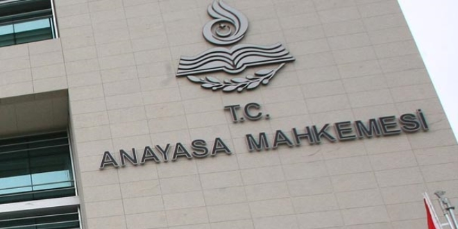 AYM'den 5 siyasi parti için flaş karar: Suç duyurusu...