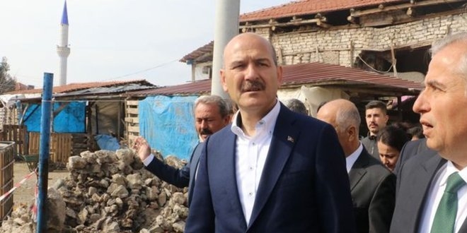 Soylu: Depremde 155'i ağır, 355 ev hasar gördü