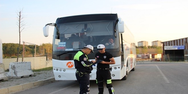 Yolcu otobüslerine sivil trafik denetimi