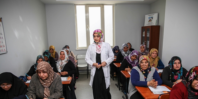 '3 milyonun üzerinde kadın okuryazar oldu'