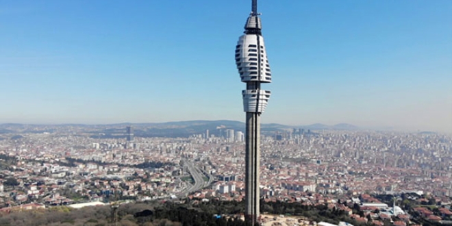 Çamlıca Kulesi'ne dördüncü büyük parçası monte edildi