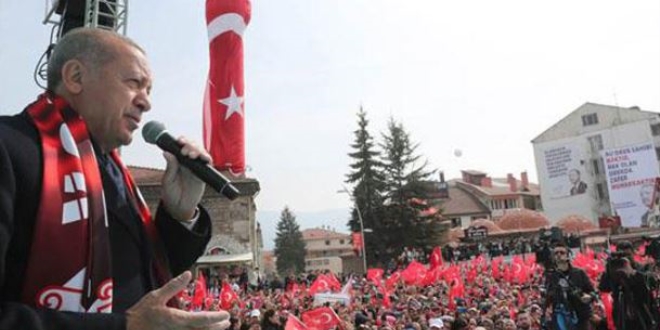 Erdoğan: Kibirle gelen, AK Parti kapısından giremez