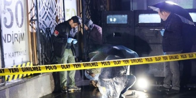 Diyarbakır'da polis noktasına EYP'li saldırı