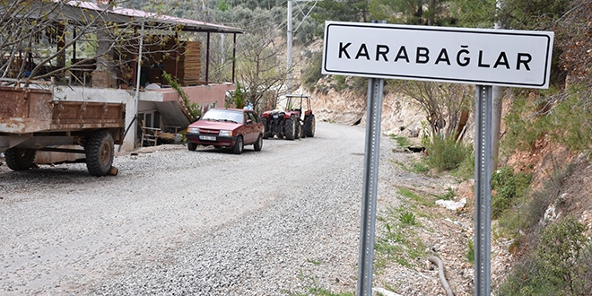 Bir mahalle, 56 seçmen ve 7 muhtar adayı