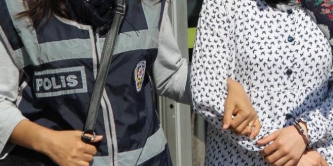 Erdoğan'a hakaret ettiği iddia edilen kadın gözaltında