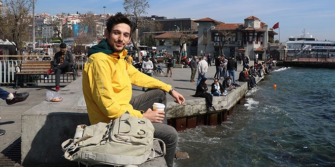 Her şeyini geride bırakıp 55 ülke gezdi
