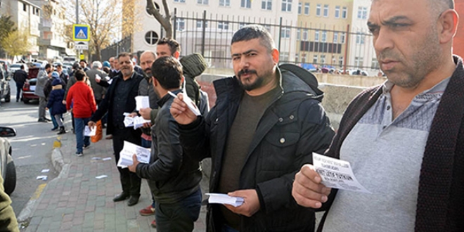 Türkiye'de benzeri yok! Bir okulda 18 bin seçmen