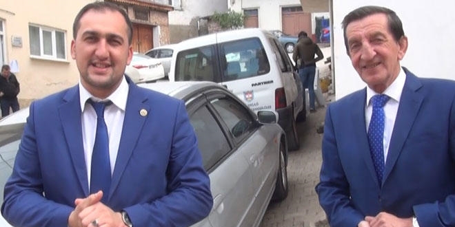 Baba oğul muhtar adaylarının yarışında kazanan belli oldu