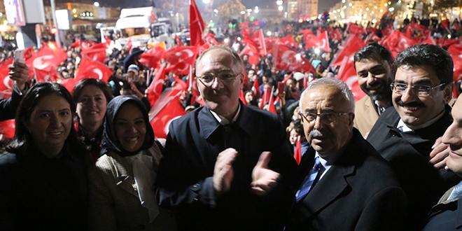 Sivas'ta AK Parti sevinci