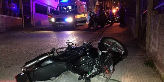 Samsun'da yunus ekibi kaza yaptı: 2 polis yaralı