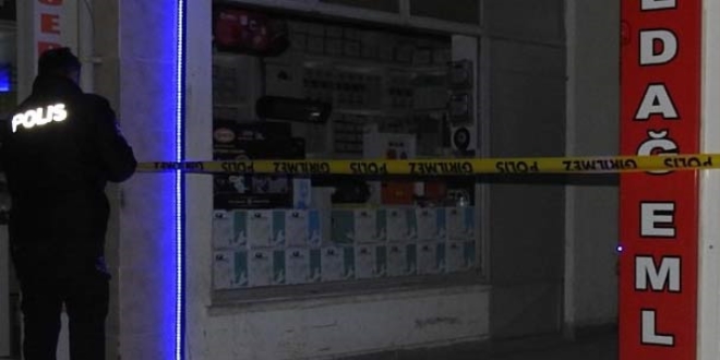 Dernek lokalinde silahlı kavga: 20 yaşındaki genç öldürüldü