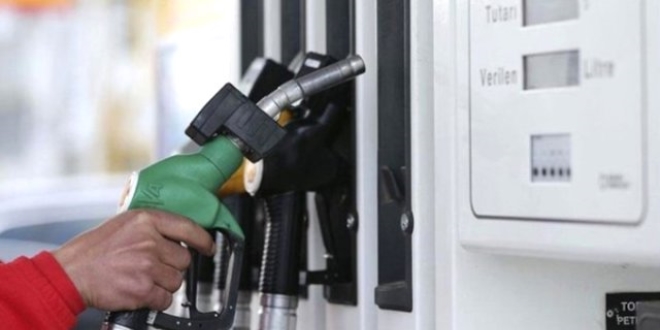 Benzine 19 kuruş zam