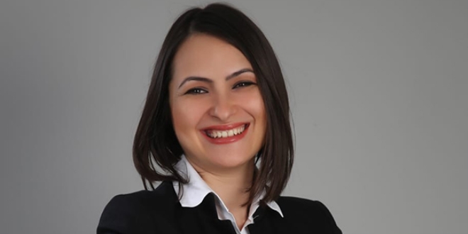 Son dakika aday oldu, 3 erkeği geride bırakıp muhtarlığı aldı
