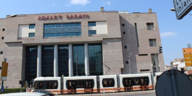 Eskişehir'de FETÖ'den yargılanan 6 sanığa hapis