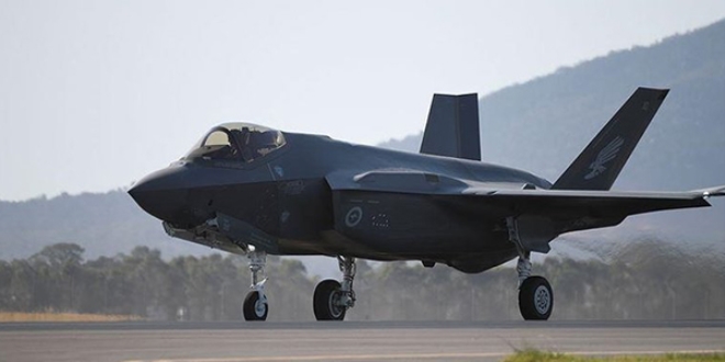 Türkiye'nin diğer iki F-35'i de teslim ediliyor