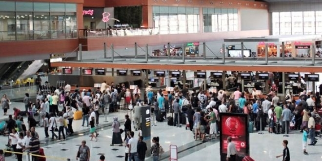 Sabiha Gökçen'de 'büyük göç' yoğunluğu
