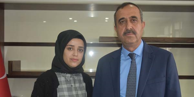 Türkiye'nin en genç kadın meclis üyesi Bingöl'de