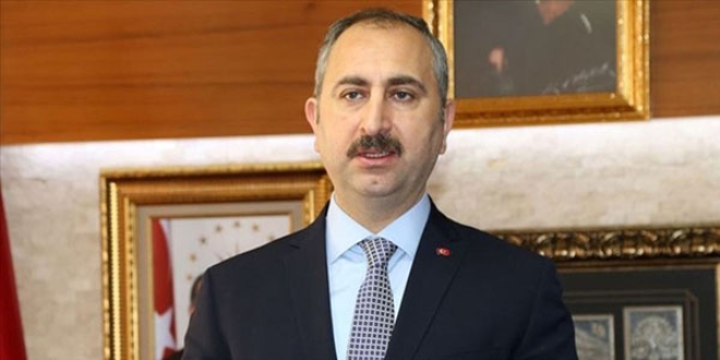 Adalet Bakanı Gül'den CHP'ye cevap
