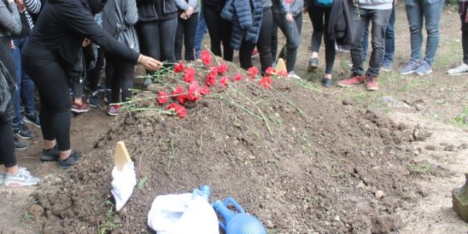Lise öğrencisi sınav yolunda hayatını kaybetti