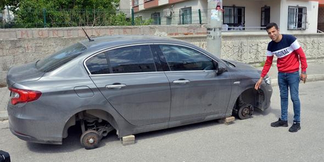 Sabah otomobilini o halde görünce şoke oldu!