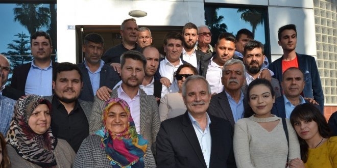 Kozan Belediye Başkanı mazbatasını aldı