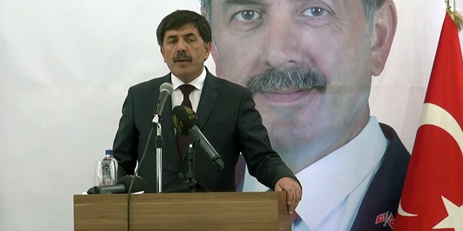 Erzincan Belediye Başkanı makam araçlarını kaldırttı