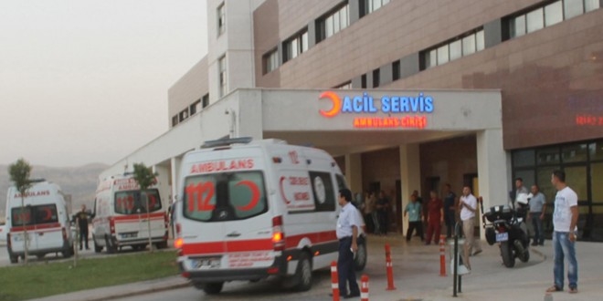 Balkondan düşerek ağır yaralanan çocuk öldü