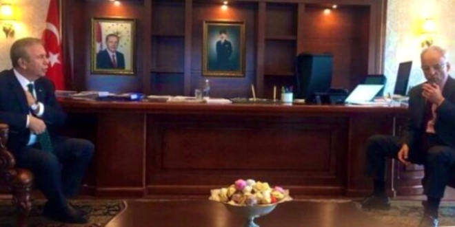Mansur Yavaş'ın odasındaki fotoğraf detayı!