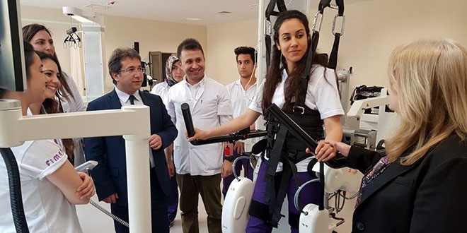 Şehir Hastanesi'ne 1 günde 21 bin hasta girişi oldu