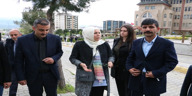 Gülefer Yazıcıoğlu: '10 yıldır bir arpa boyu yol kat edemiyoruz'