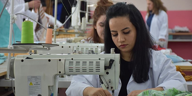 Hakkari'nin fabrika gibi üreten eğitim merkezi