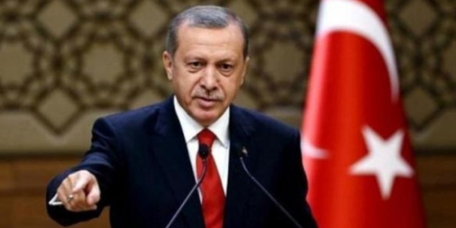 AK Parti'de 10 il başkanı topun ağzında