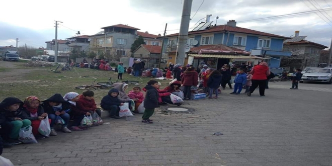 Yıllardır devam eden kandil geleneği