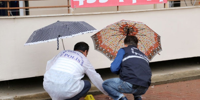 Balkondan düşen iki yaşındaki çocuk öldü