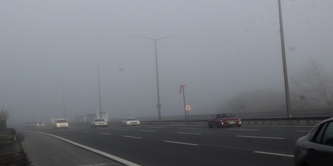 İstanbul'da sis etkili oldu