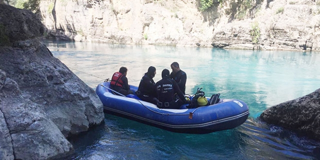 niversite rencisi girdii rmak'ta kayboldu