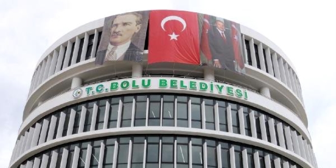 Bolu Belediyesinde işten çıkarmalara tepki