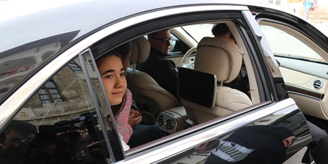 Bir günlük vali, törene makam otomobili ile gitti