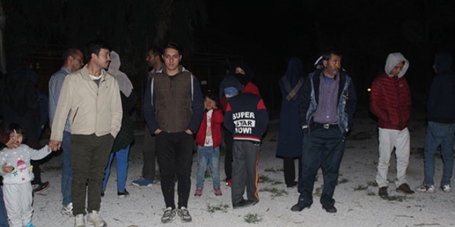 Balıkesir'de 29 düzensiz göçmen yakalandı