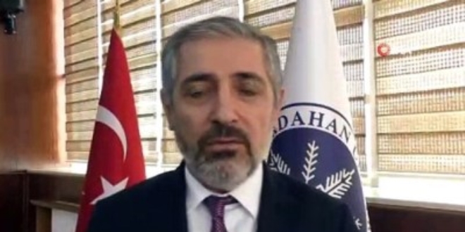 Ardahan Üniversitesi Rektöründen Karamollaoğlu'na tepki