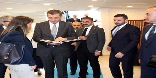 Milli Eğitim Bakanına öğrenci sürprizi