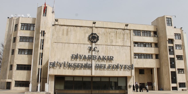 HDP, kayyum dönemindeki çalışanları pasif göreve aldı