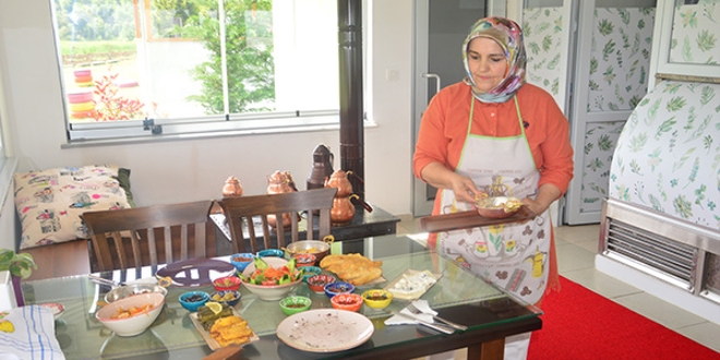 Çocuklarının geleceğini için kendi imkanlarıyla işletme açtı