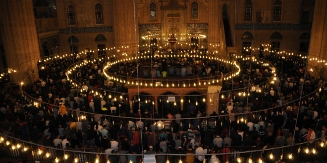 Millet Camii'nde 'enderun usul teravih namaz' klnacak