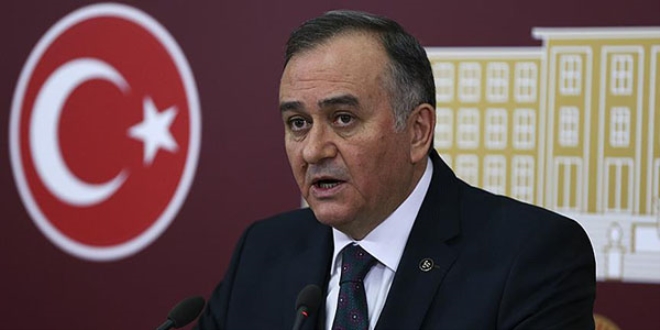 MHP'li Akçay: Tehditlere boyun eğmeyeceğiz