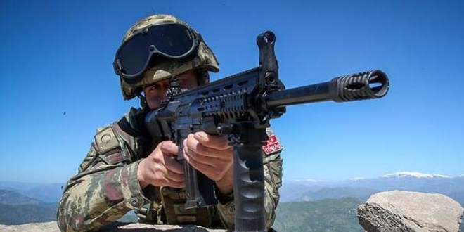 Şırnak'ta 3 Siirt'te 5 terörist etkisiz hale getirildi