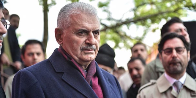 Binali Yıldırım: Darbe girişimi hiçbir şekilde kabul edilemez