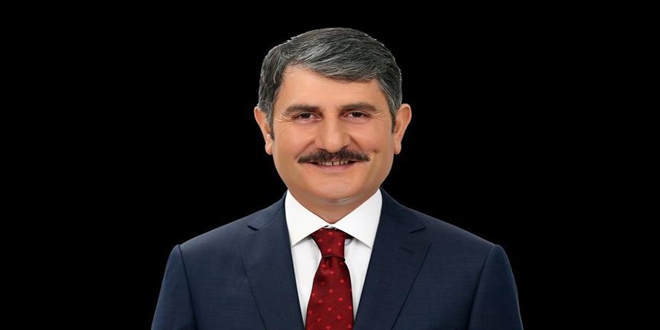 Ankara'da en yksek oyu alan belediye bakan istifa etti