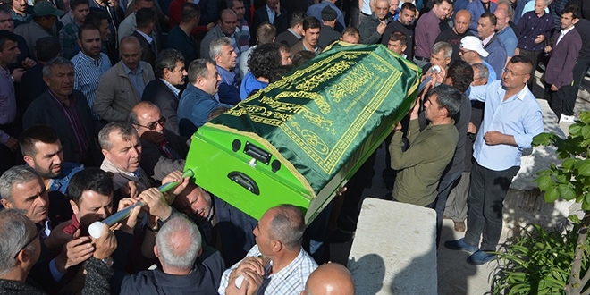 Uşak Milli Eğitim Şube Müdürü toprağa verildi
